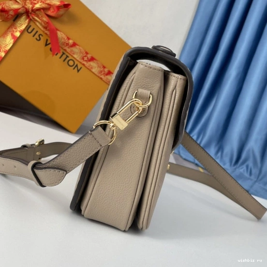 WIS LOUIS VUITTON MÉTIS POCHETTE 0822